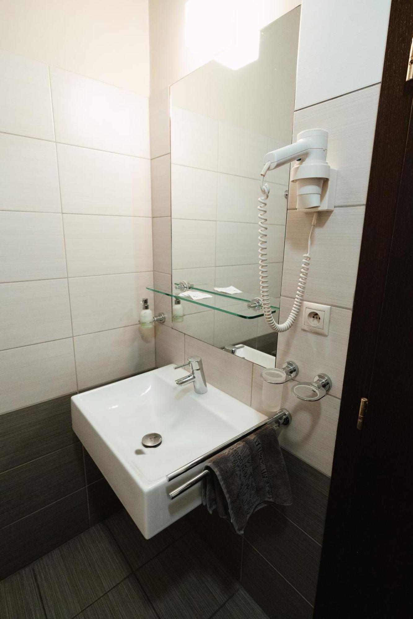 Apartman Na Hlavnej Ulici Apartment Kosice Bagian luar foto