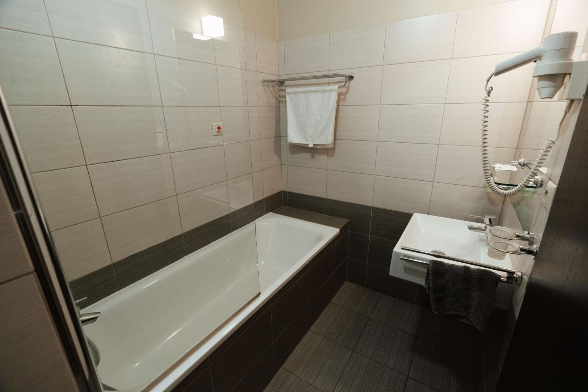 Apartman Na Hlavnej Ulici Apartment Kosice Bagian luar foto